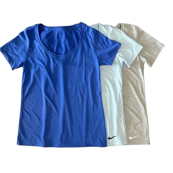 Nike Women's Dri-Fit Blue, Light Blue, Light Gray Scoop Neck Tees. Size S - Picture 9 of 9